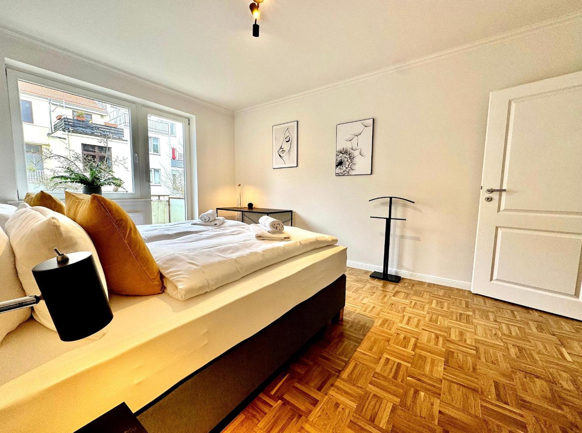 Mel&Bens Modern Oak-Apartments Fuer Bis Zu 12 Personen BRE Eksteriør bilde